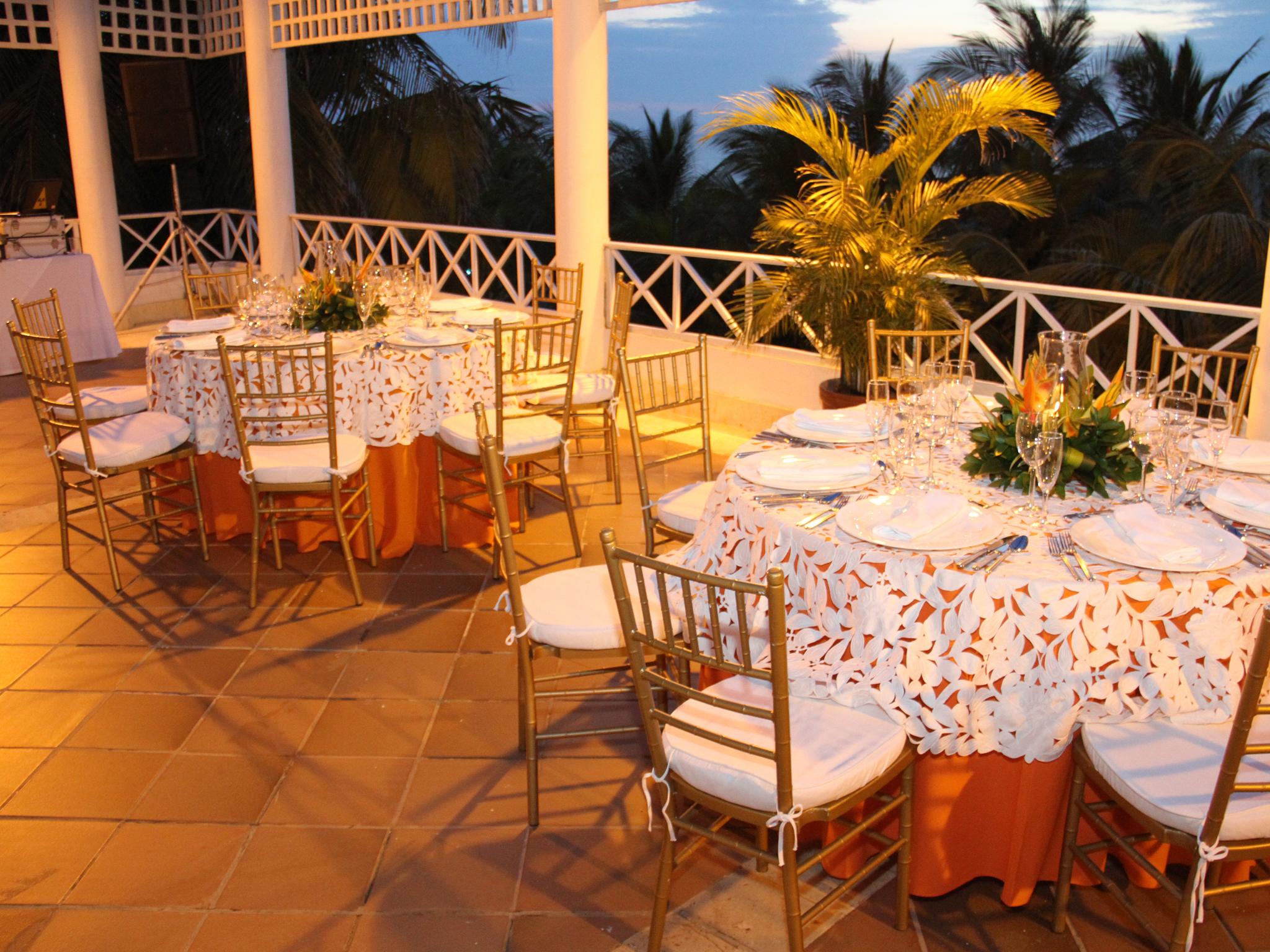 Hotel Las Americas Casa De Playa Картахена Экстерьер фото Chiva-War Club